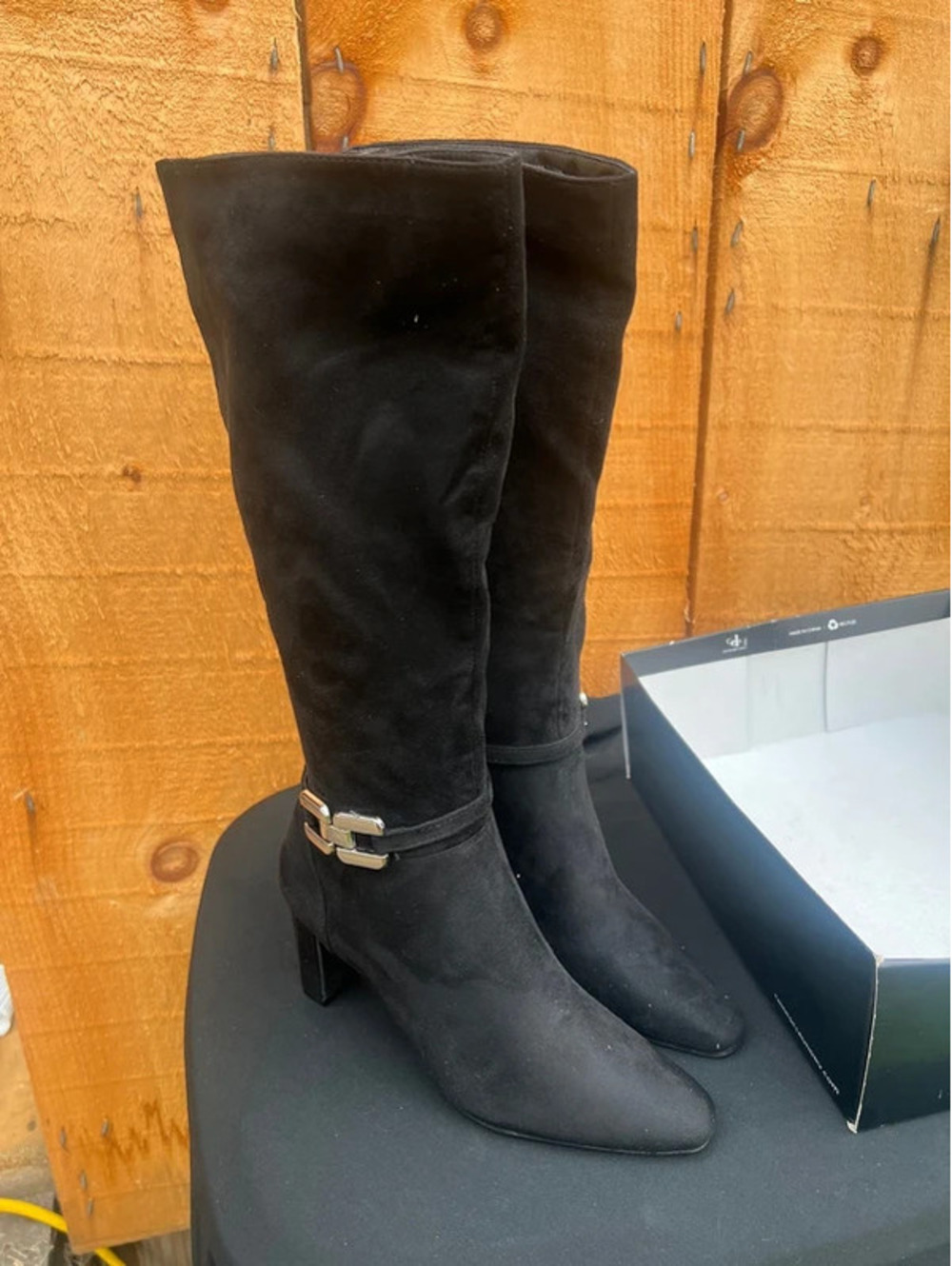 Chinese Laundry Seude Boots